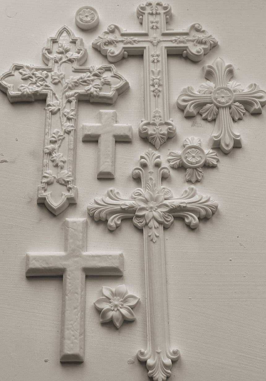 Les Croix