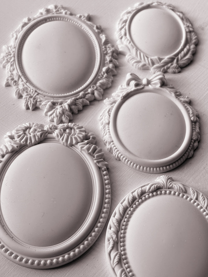 Vintage Brooches
