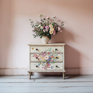 Marche' des Fleurs