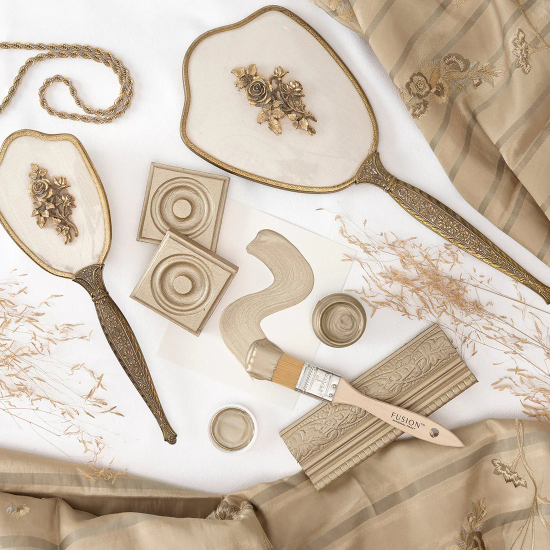 Metallic Vintage Gold